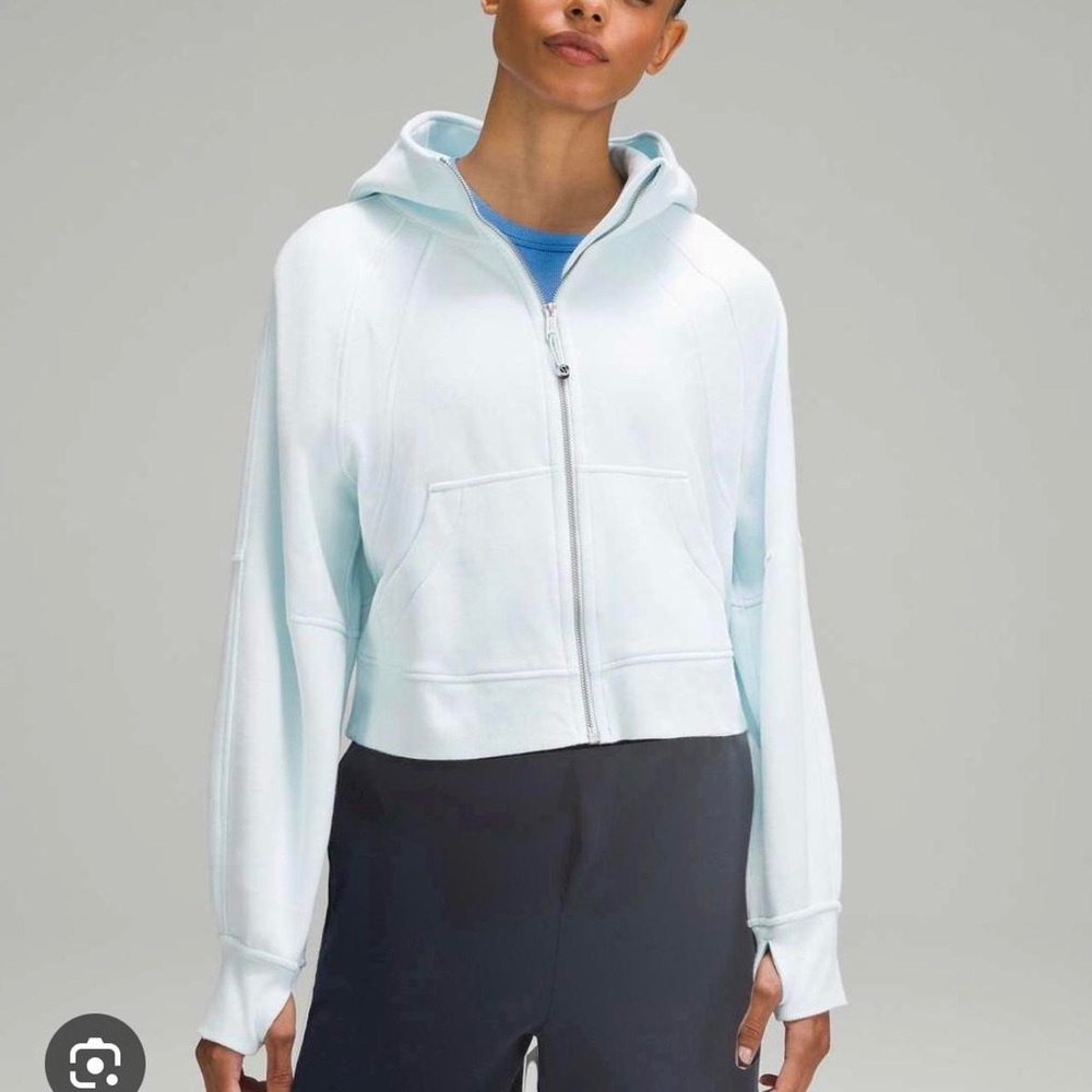 Women's Lululemon scuba crop full zip size 4 perfect condition sheer blue